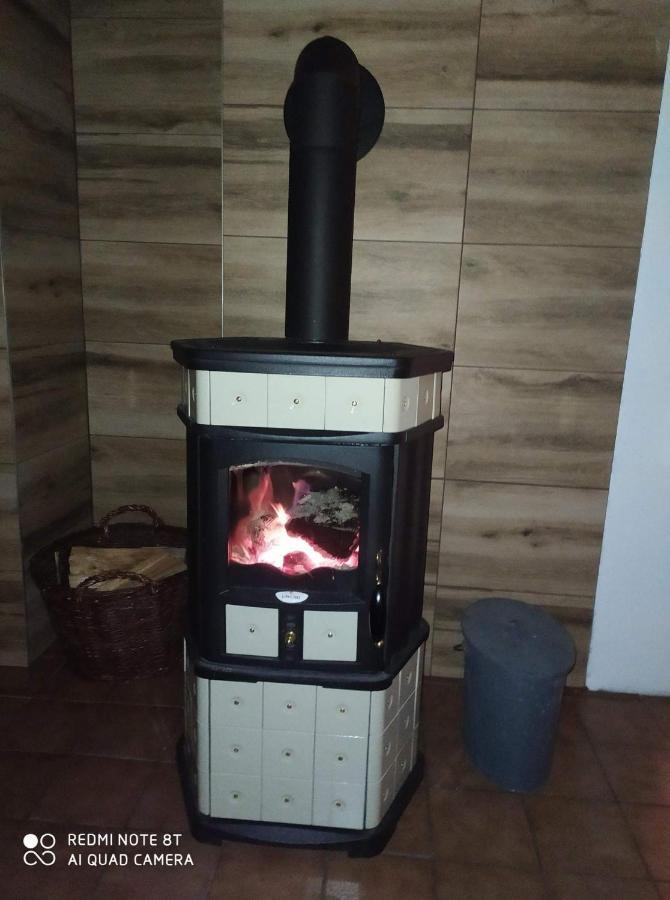 Chata Pod Lesem Rymarov Luaran gambar